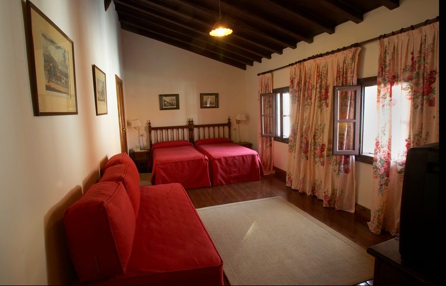 Hotel Pax Casona Del Busto Правия Экстерьер фото